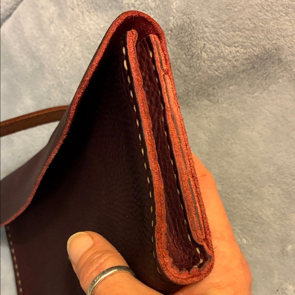 Burgundy KMM & Co Women’s Full-Grain Leather Kodiak Wallet - Picture 7 of 12